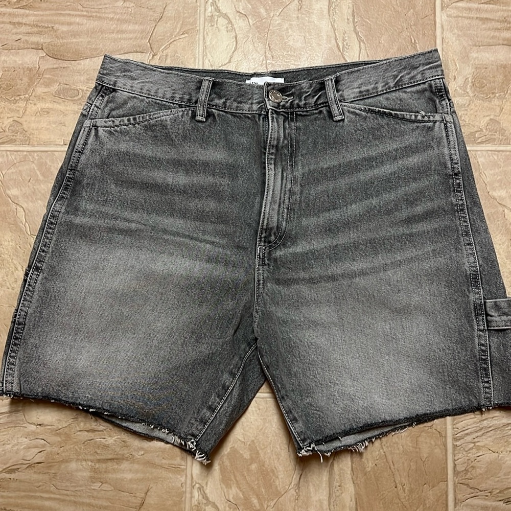 Zara jean shorts never worn